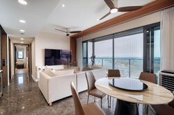 Avenue South Residence (D3), Apartment #454047191